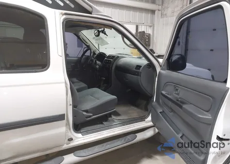 2004 Nissan Xterra Xe z USA, uszkodzony, nr VIN 5N1ED28TX4C635523